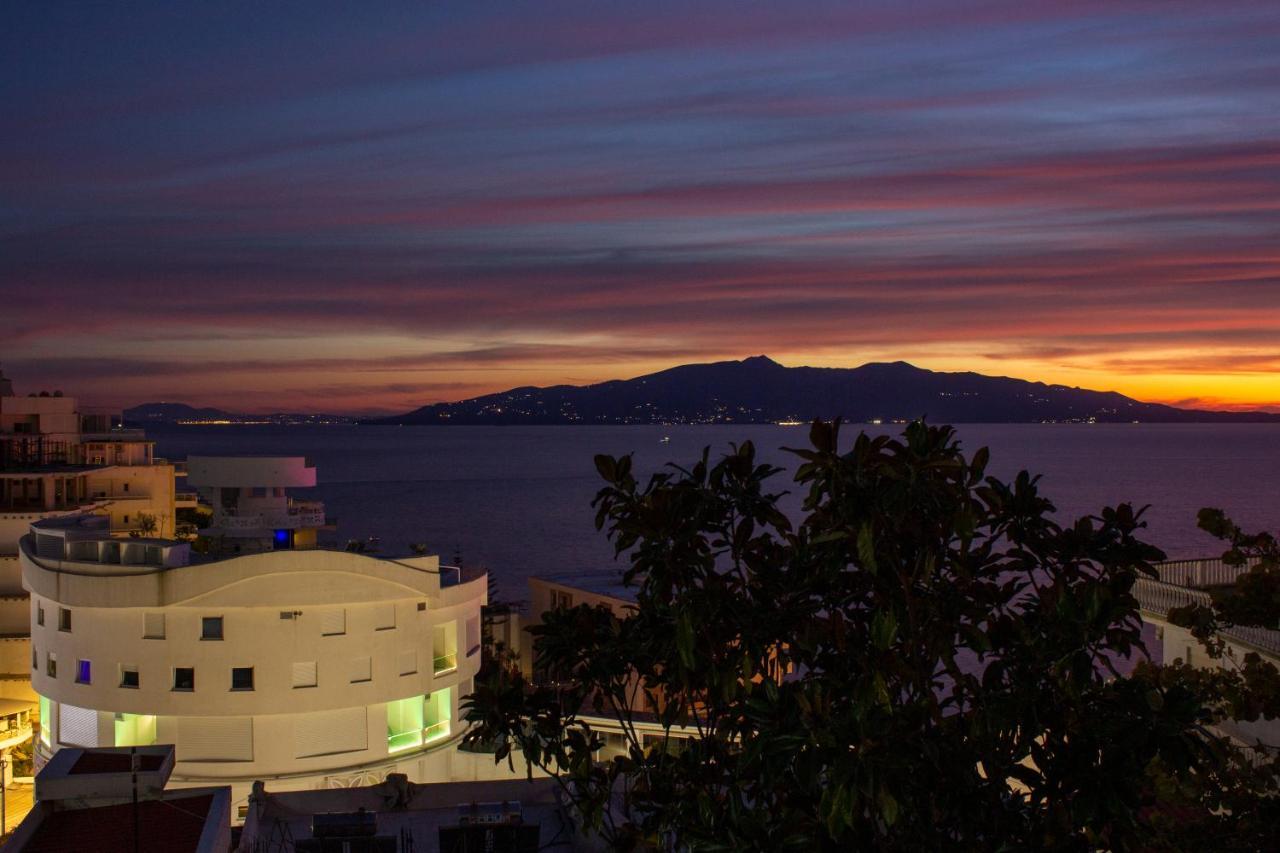 Blue Sea Apartment Saranda Exterior foto